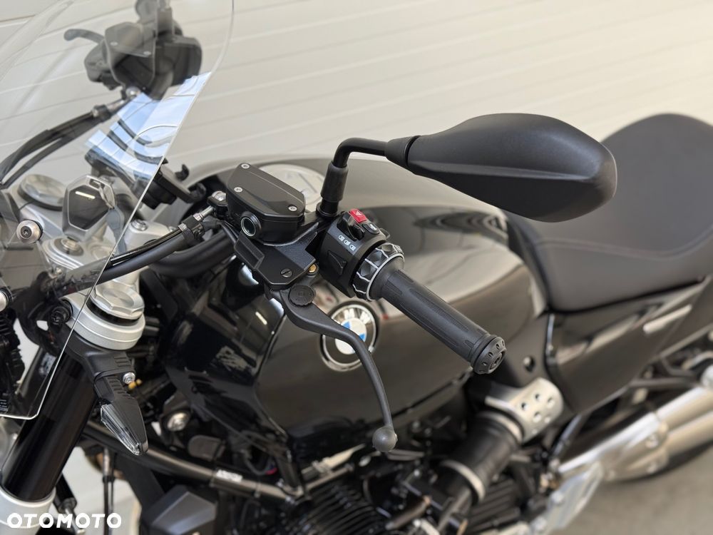 BMW R - 26