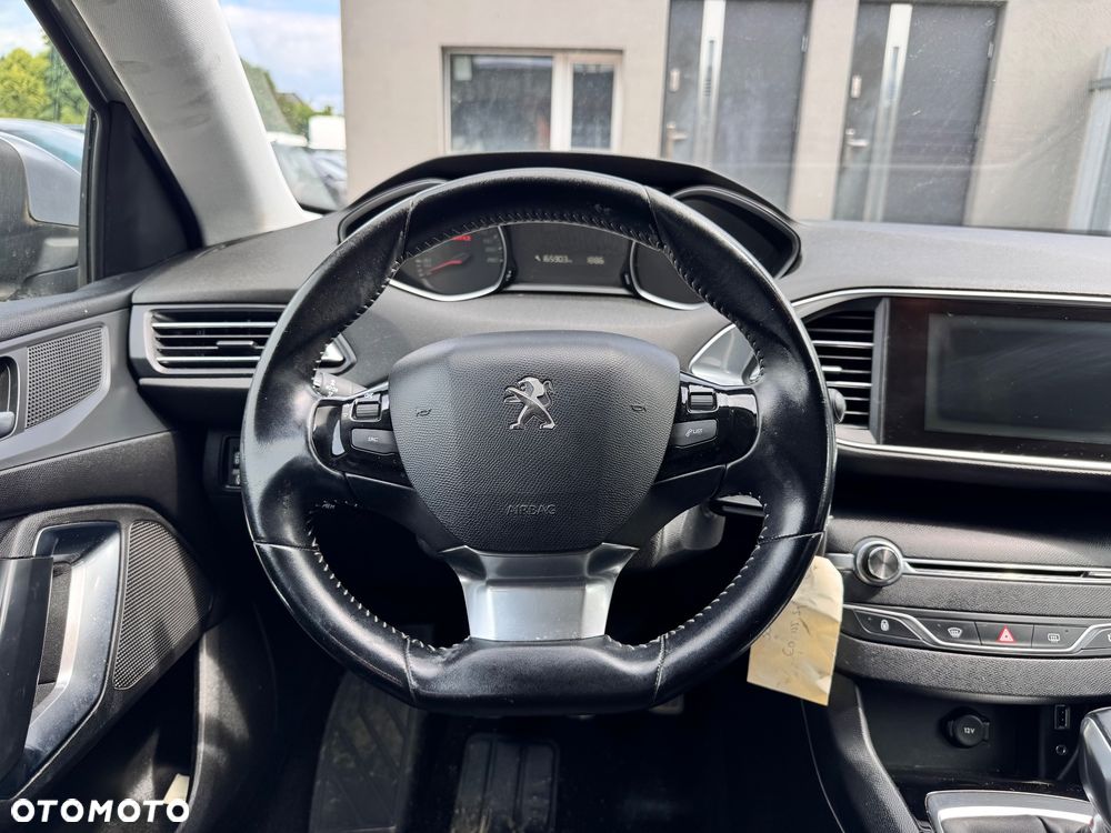 Peugeot 308 - 16