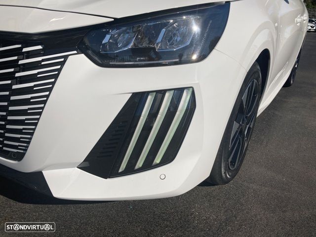 Peugeot 208 1.2 PureTech Allure Pack - 12