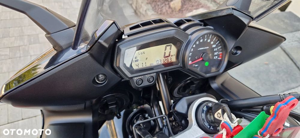 Yamaha FZ - 9