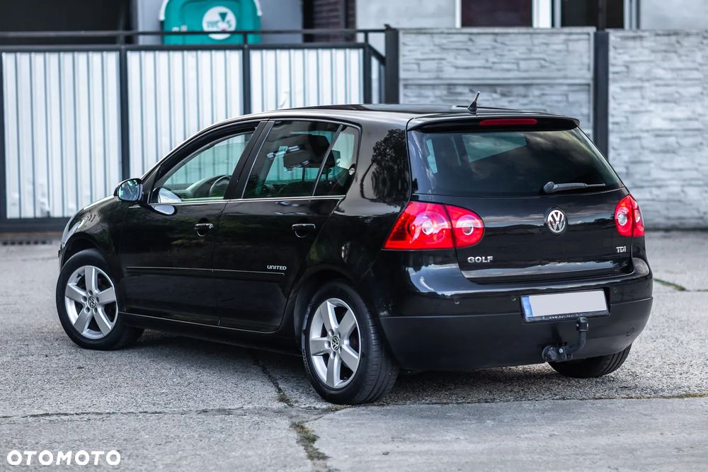 Volkswagen Golf 1.9 TDI United - 17