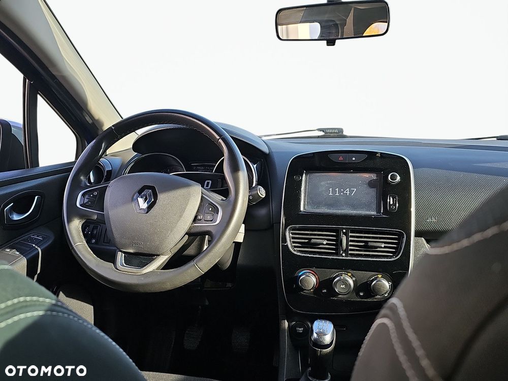 Renault Clio 0.9 TCe Alize - 11