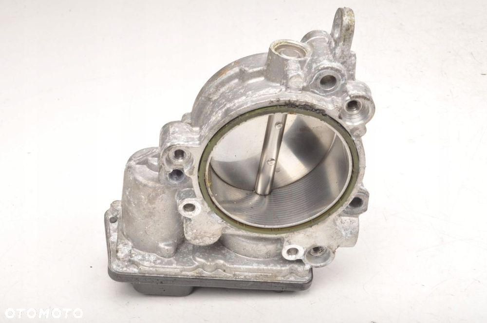 BMW G20 330e 2.0 PRZEPUSTNICA 8623324 - 1