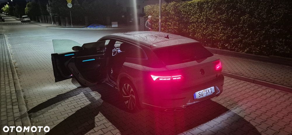 Volkswagen Arteon 2.0 TDI R-Line DSG - 12