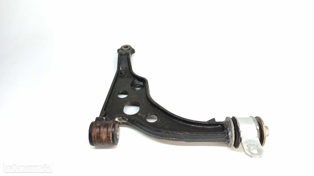BRAÇO SUSPENSÃO INFERIOR FRENTE ESQUERDO PEUGEOT BOXER COMBI (RS3200)(320)(->'02... - 2
