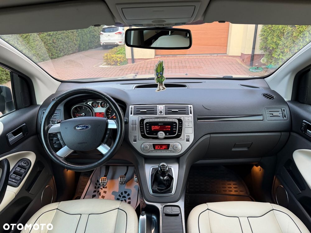 Ford Kuga 2.0 TDCi 4x4 Individual - 22