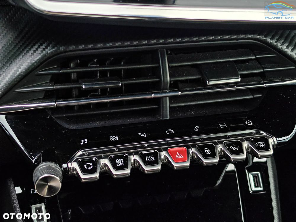 Peugeot 2008 BlueHDi 130 EAT8 GT - 35
