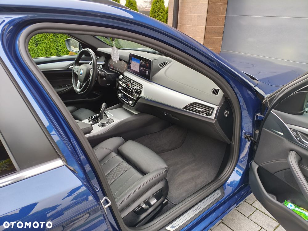 BMW Seria 5 - 25
