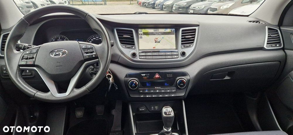 Hyundai Tucson - 25