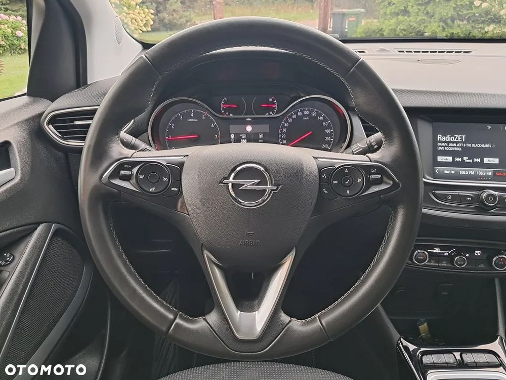 Opel Crossland X - 18