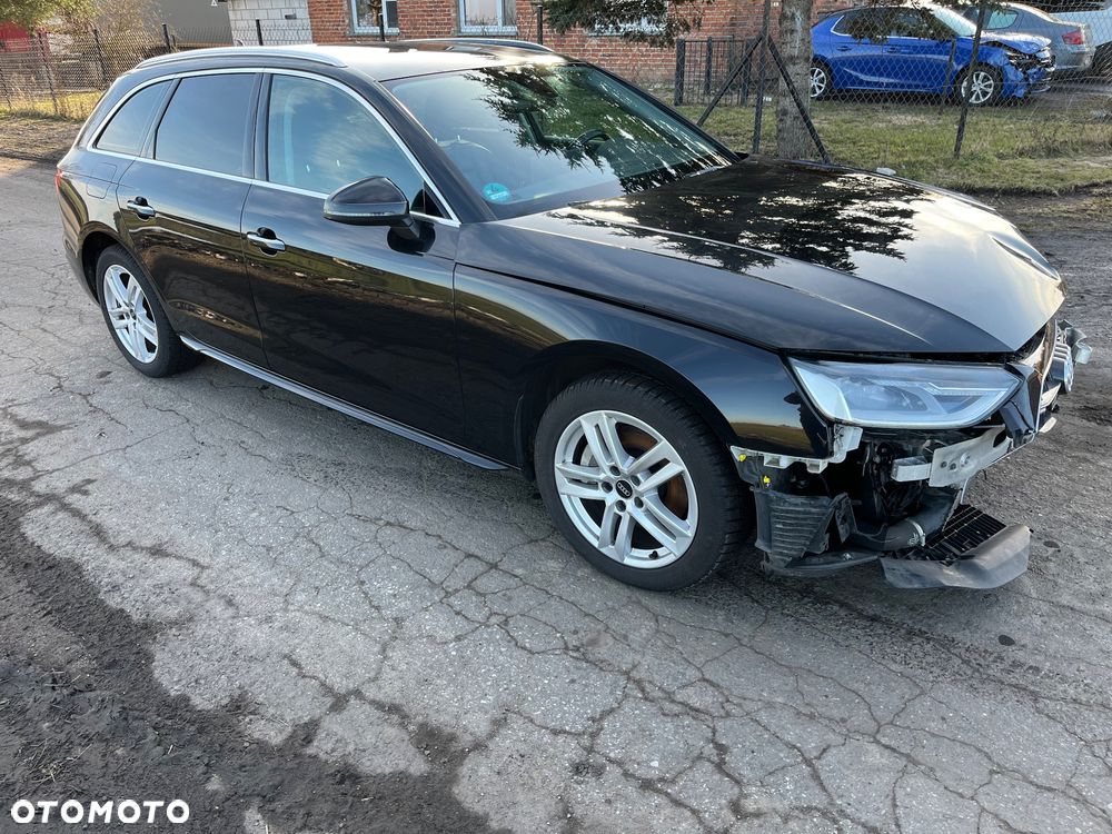 Audi A4 Avant - 1