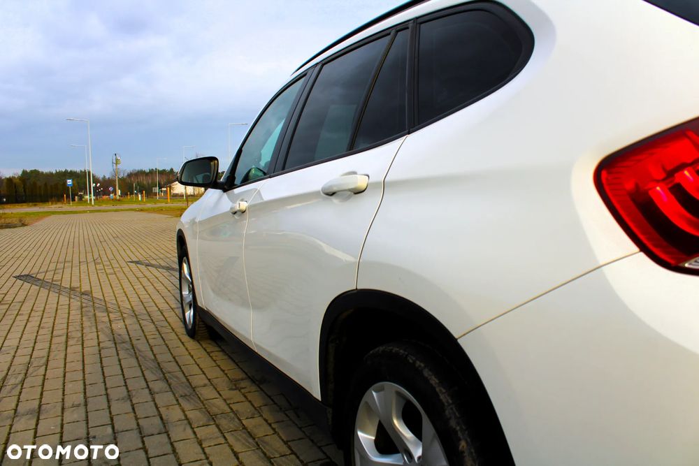 BMW X1 xDrive18d - 10