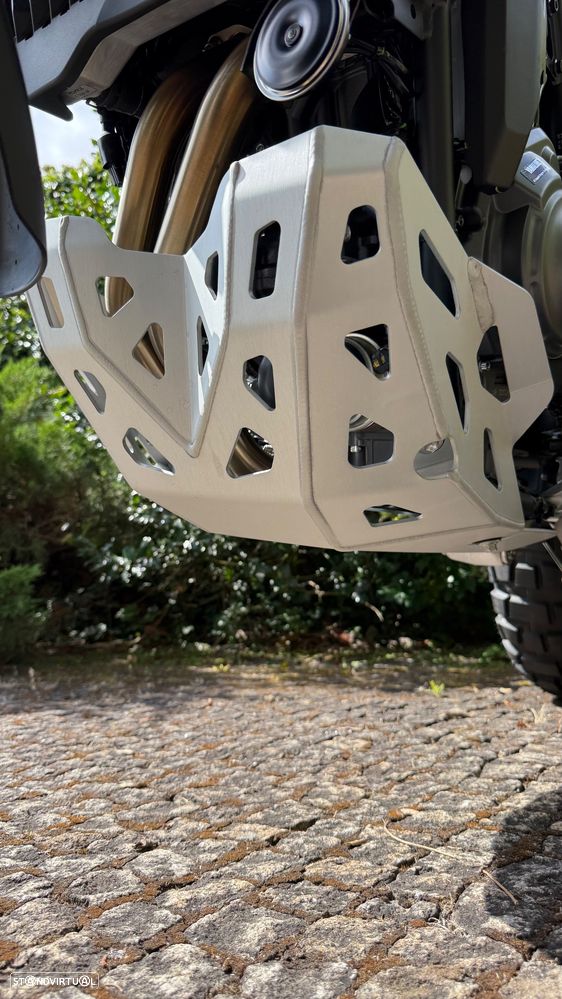 Yamaha Ténéré 700 Rally 2026 - 21