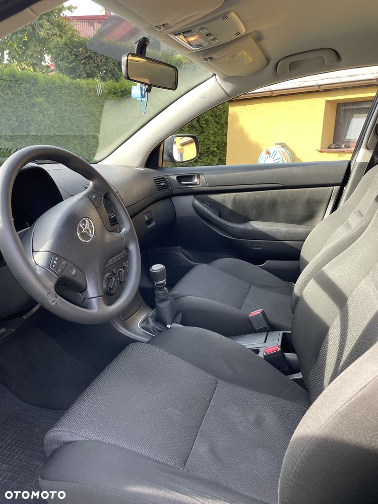 Toyota Avensis 2.0 D-4D Luna - 8