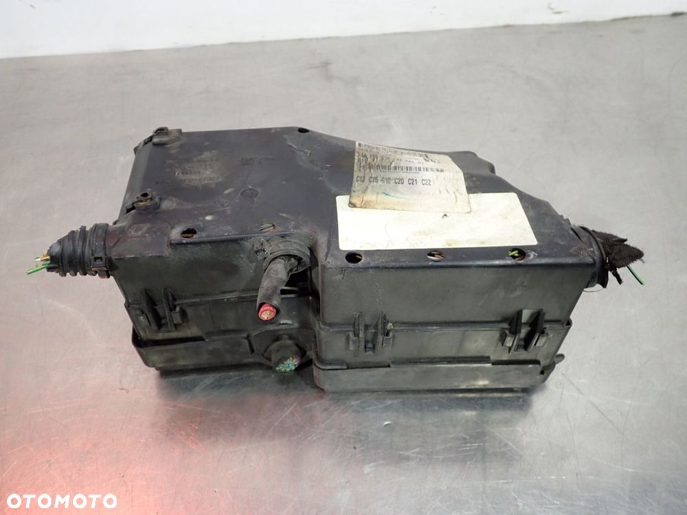 SKRZYNKA BEZPIECZNIKÓW FORD FOCUS MK2 LIFT 3M5T-14A067-BC  3M5T-14A142-AB  8M5T-14K733-VBA  3M5T-14A076-AF - 3