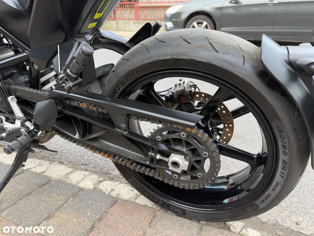 Husqvarna Vitpilen - 17