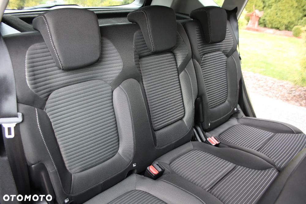 Renault Scenic - 10