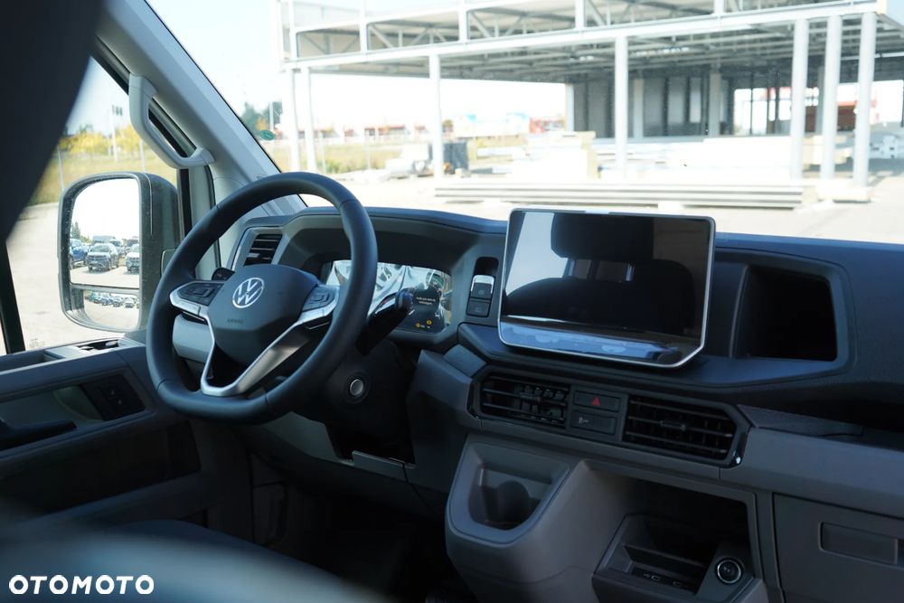 Volkswagen CRAFTER 35 Skrzyniowy z podwójną kabiną - 19