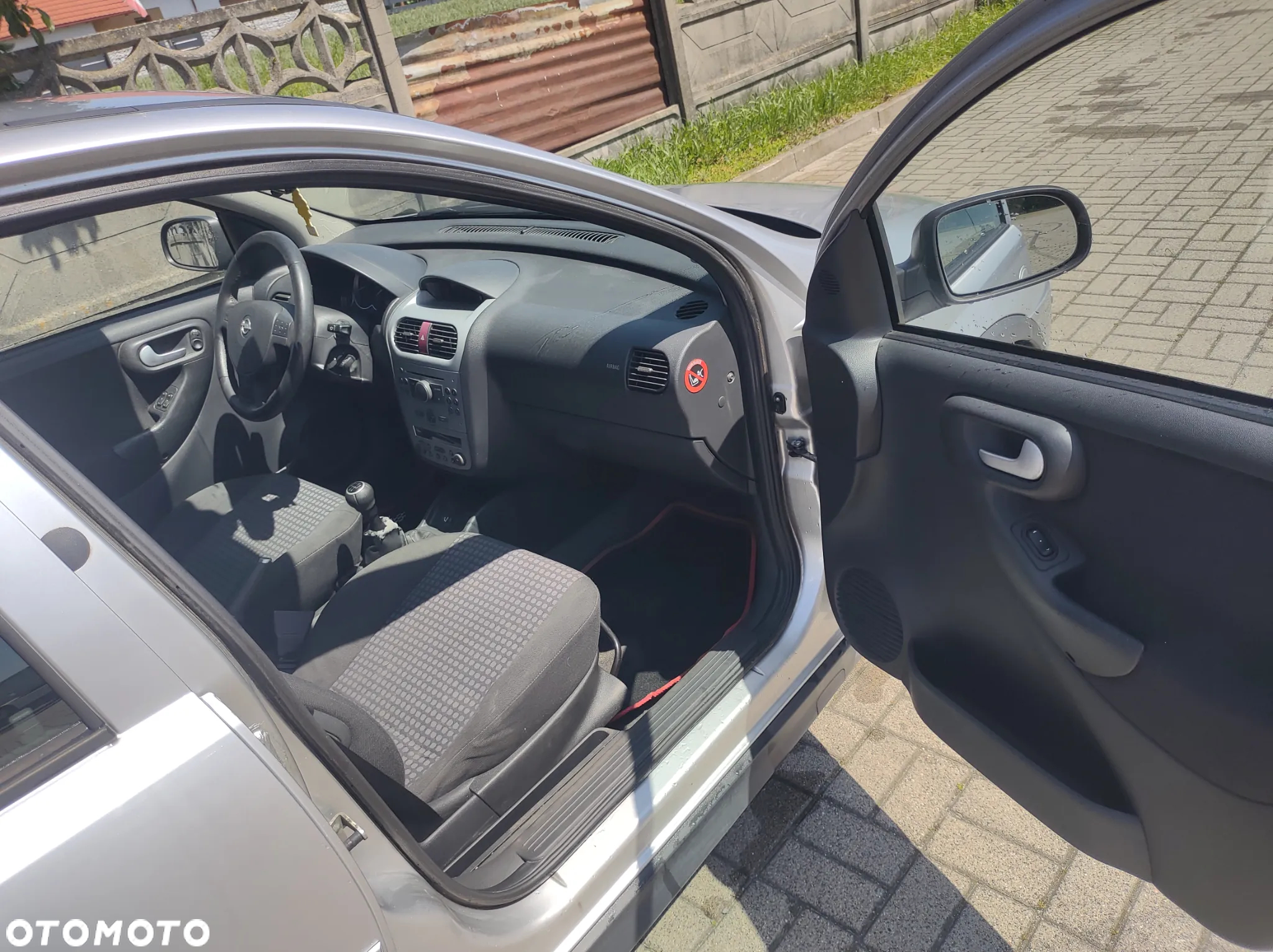Opel Corsa 1.2 16V Energy - 9