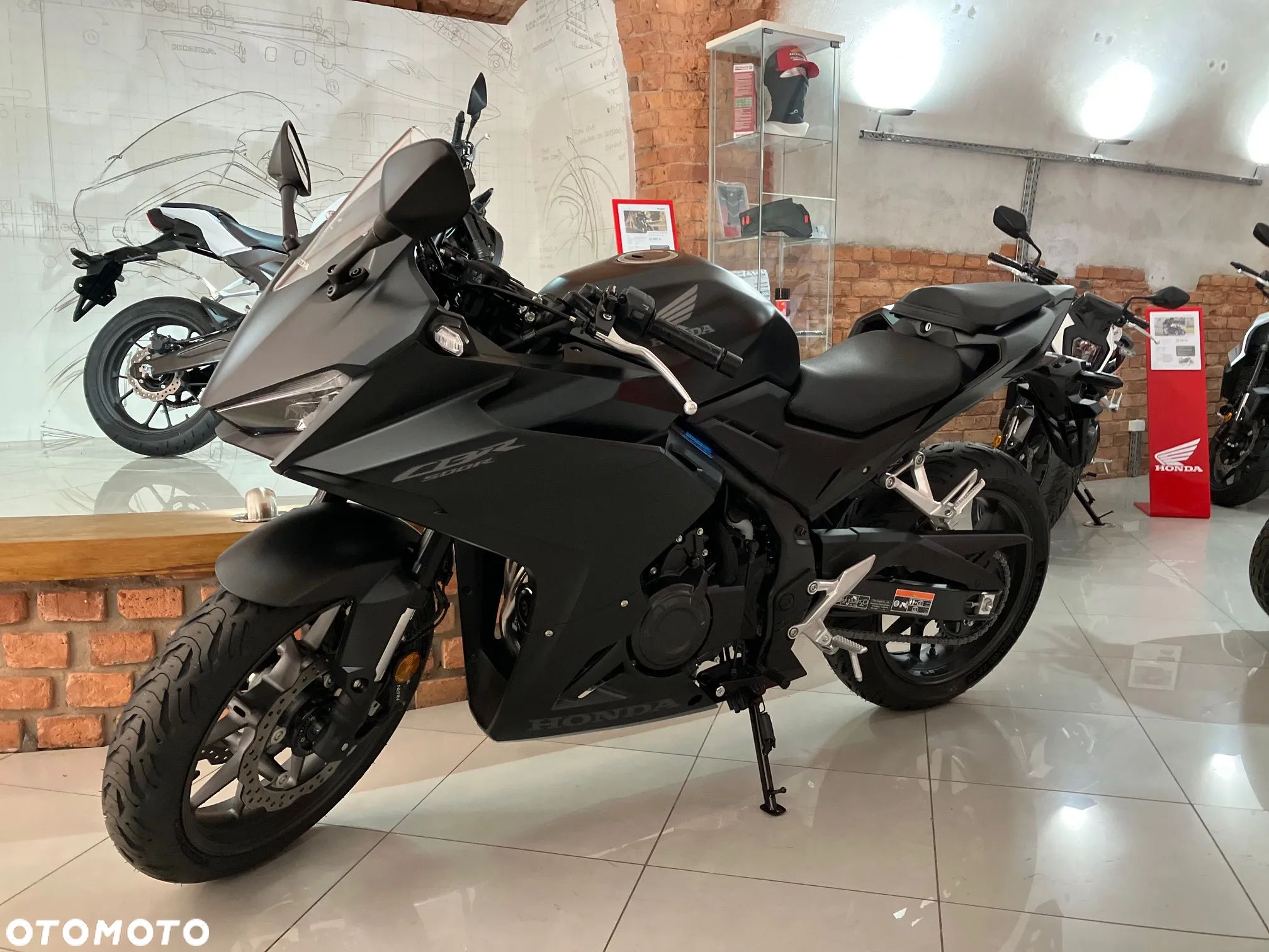 Honda CBR - 1