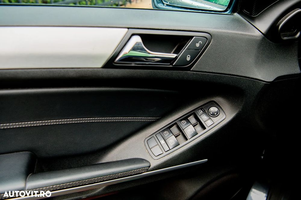 Mercedes-Benz ML 350 CDI Aut - 9