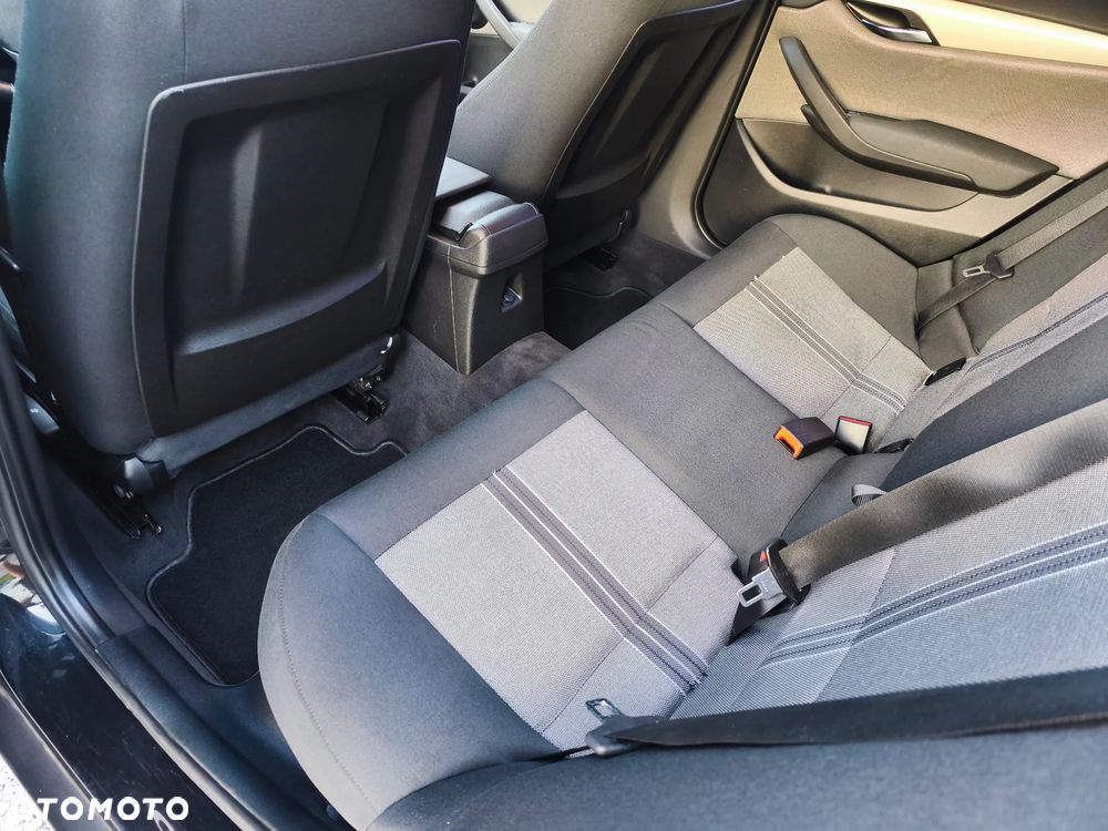 BMW X1 sDrive20d - 9