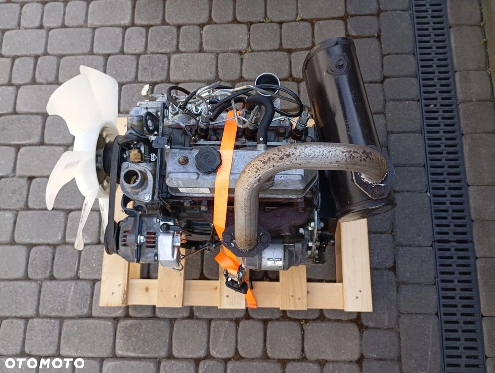 SILNIK ISEKI E3CD 1,429L 7236 zł netto - 3