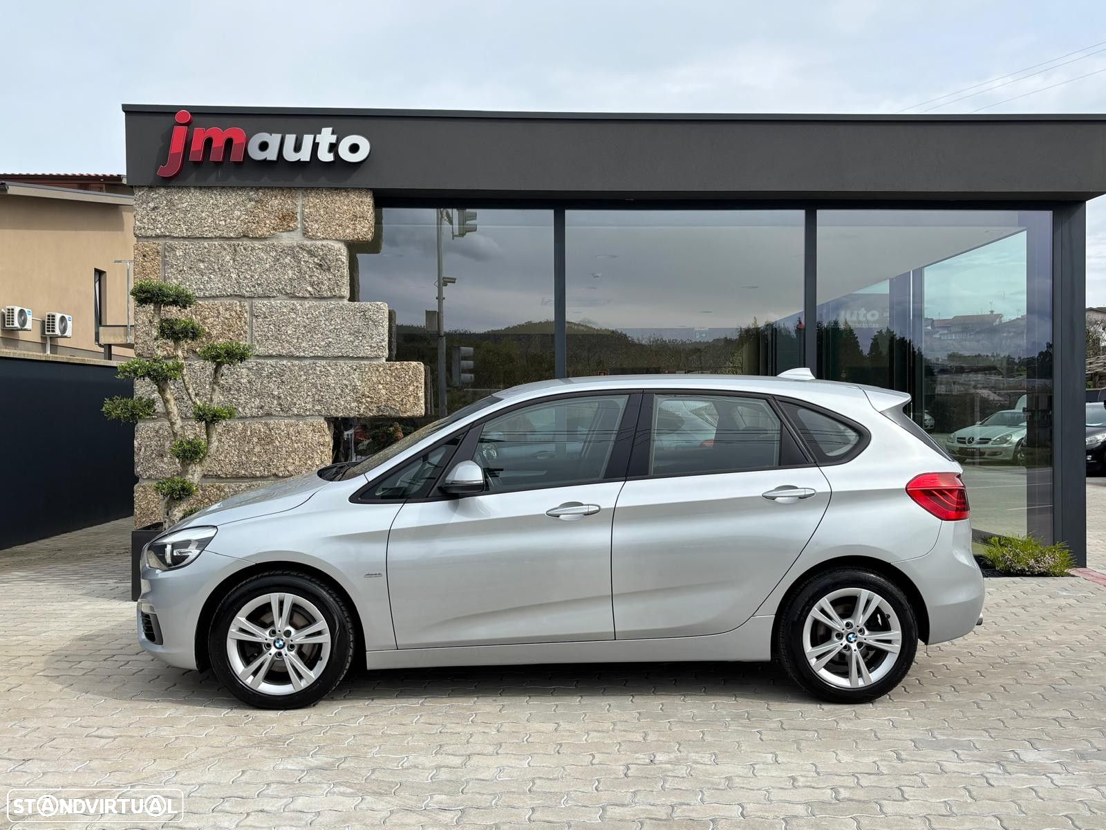 BMW 216 Active Tourer d - 4