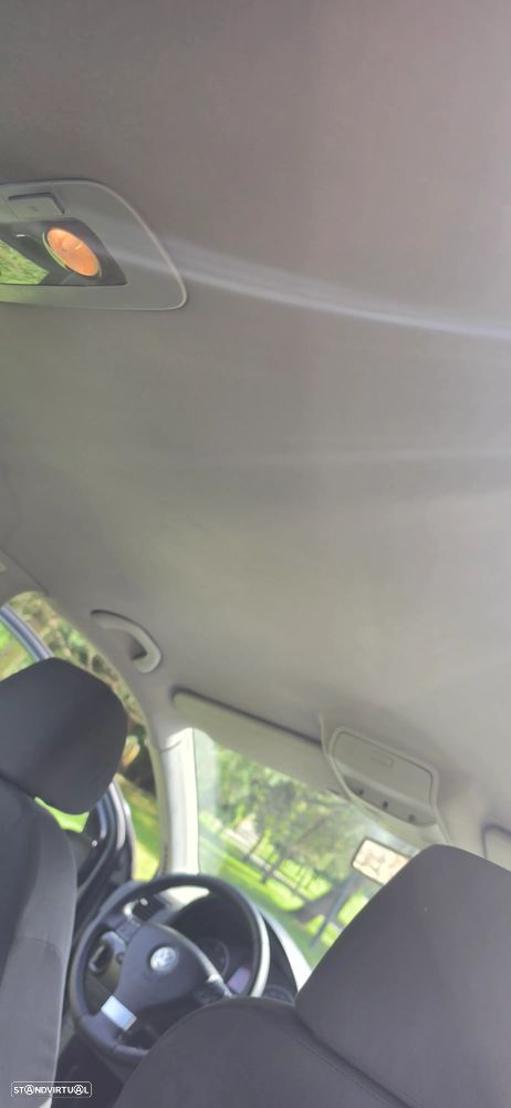 VW Jetta 1.9 TDi BlueM. Trendline - 19