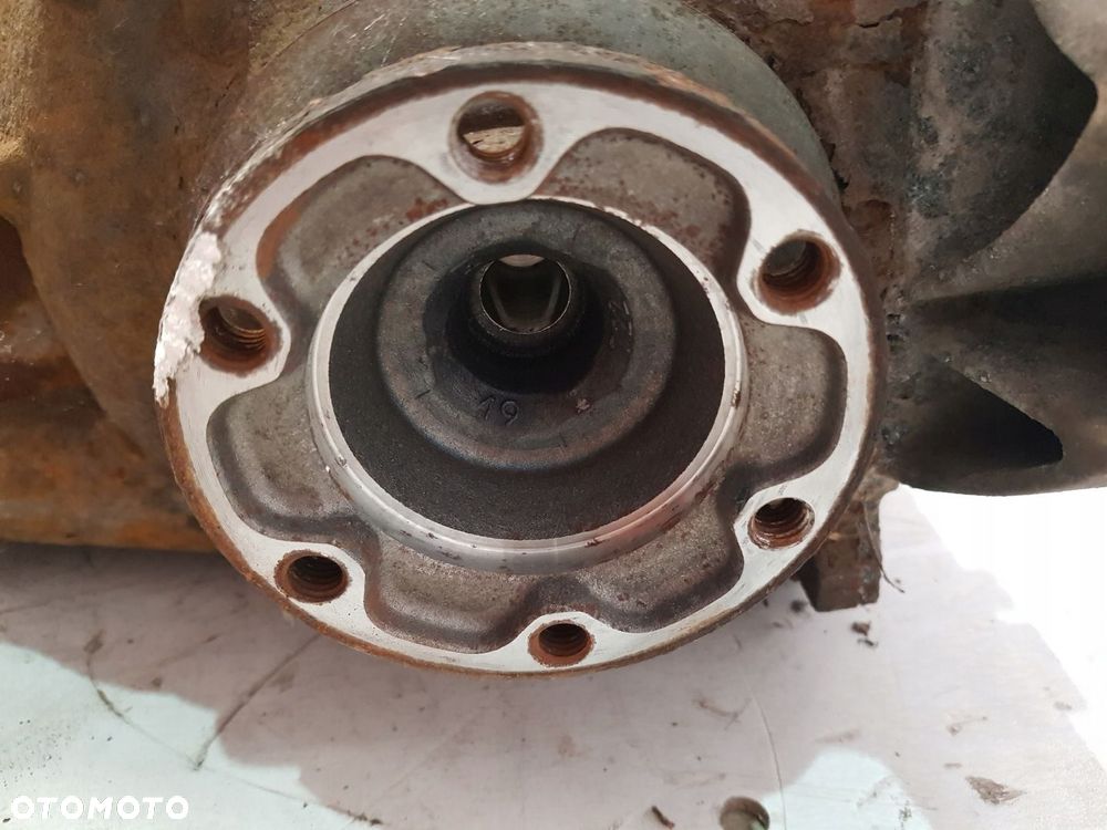 DYFERENCJAŁ MOST TYŁ 7560587 BMW E60 E61 LCI EU 3.0D 2.64 - 8