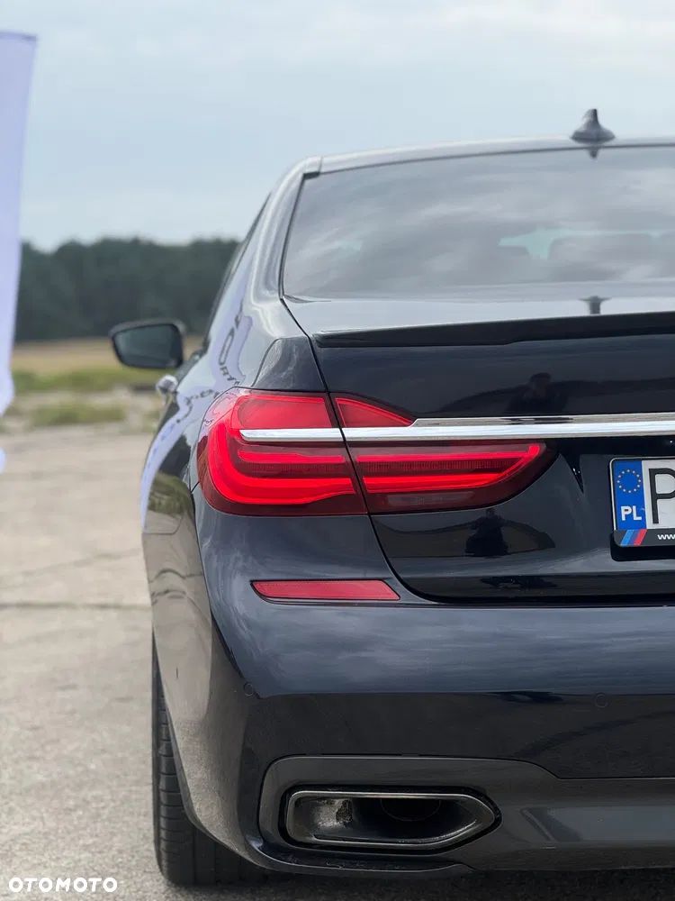BMW Seria 7 730d xDrive sport - 7