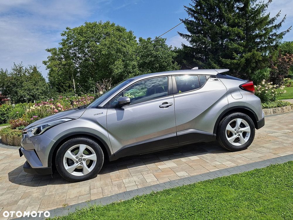 Toyota C-HR - 3