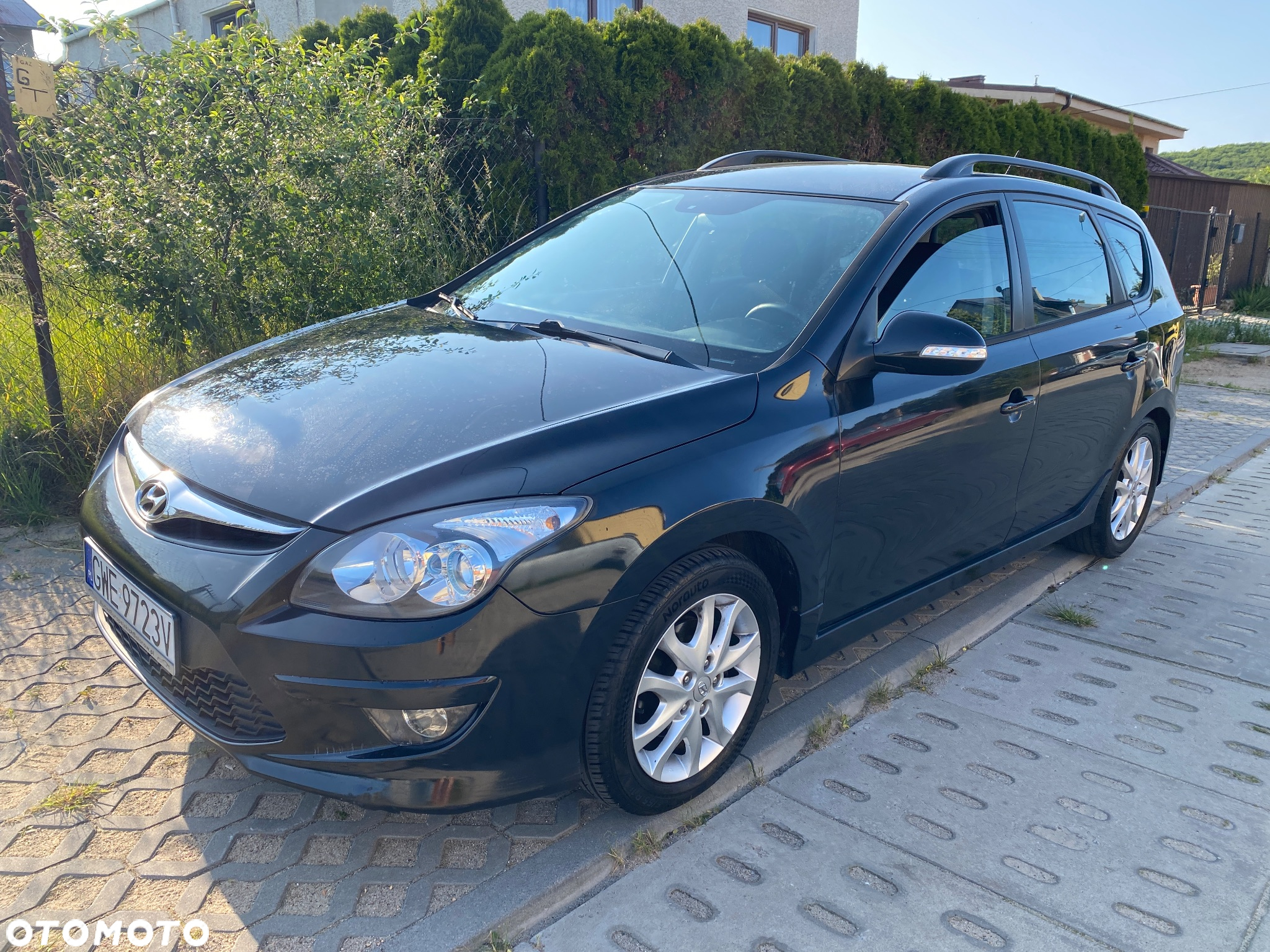 Hyundai i30 1.6 CRDI blue Classic - 11