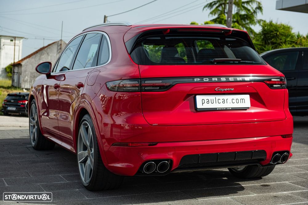 Porsche Cayenne E-Hybrid - 3