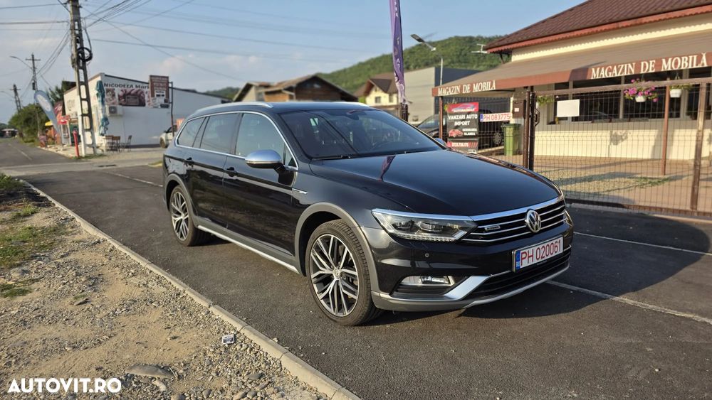 Volkswagen Passat Variant 2.0 TDI SCR 4Motion DSG Highline - 18