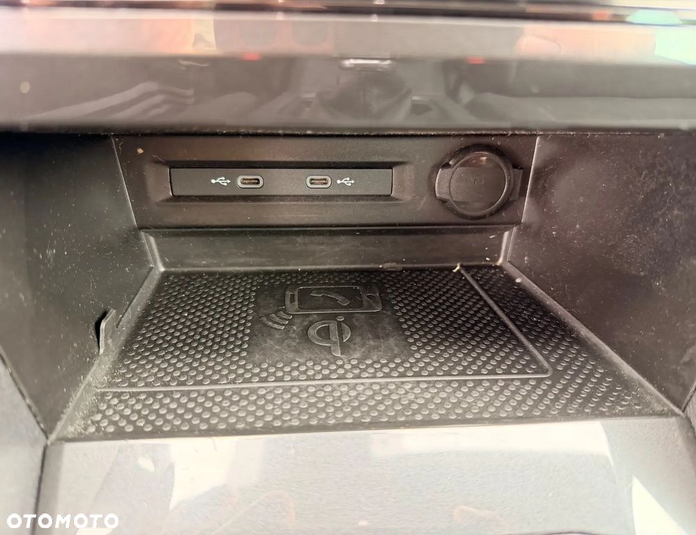 Volkswagen Tiguan 2.0 TDI SCR 4Mot Elegance DSG - 3