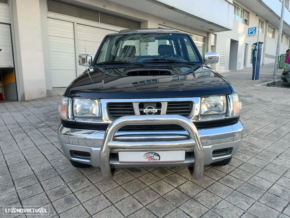 Nissan Pick Up 2.5 TD CD Navara - 3