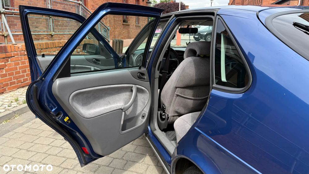 Saab 9-3 S 2.0i - 11