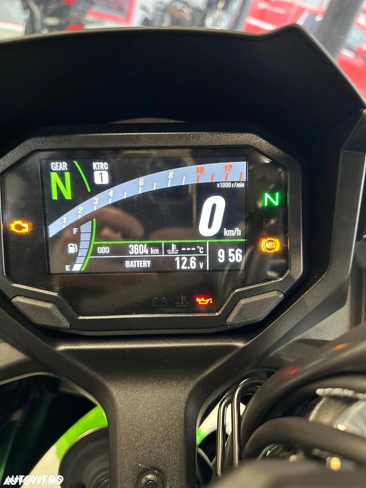 Kawasaki Ninja 650 - 6