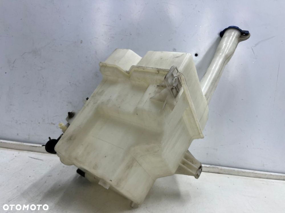 Zbiorniczek spryskiwaczy Hyundai Grandeur IV 05-11r. dwie pompki na KSENON XENON 98610-3l200 - 6