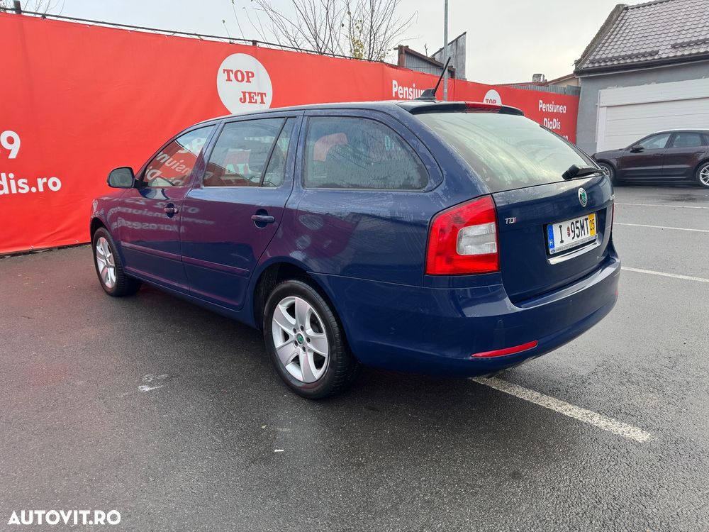 Skoda Octavia 2.0 TDI DPF DSG Elegance - 11
