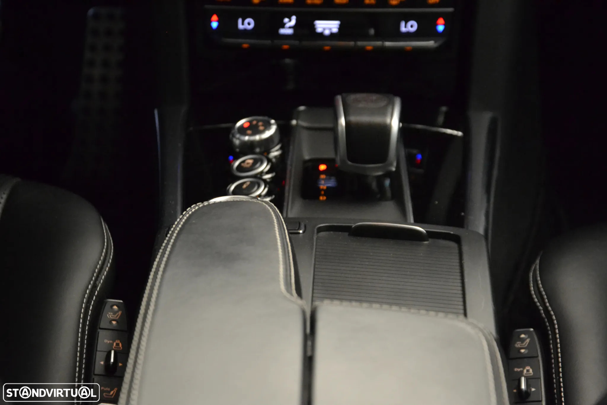 Mercedes-Benz E 63 AMG S 4-Matic - 44