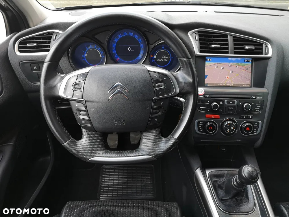 Citroën C4 2.0 HDi Exclusive - 15