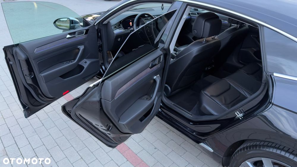 Volkswagen Arteon 2.0 TDI SCR 4Motion DSG Elegance - 16