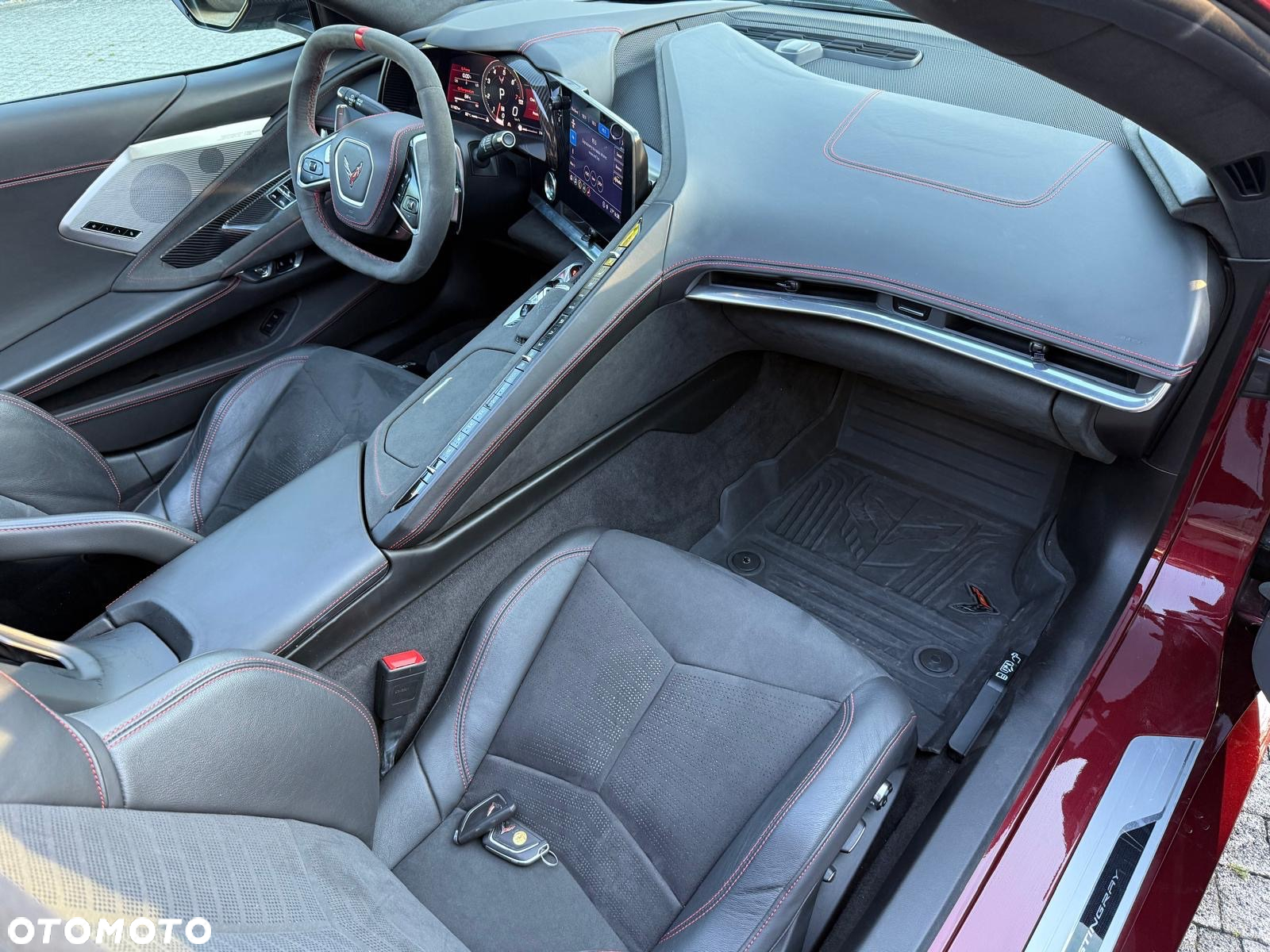 Chevrolet Corvette Stingray 3LT 6.2 V8 Automatik - 24