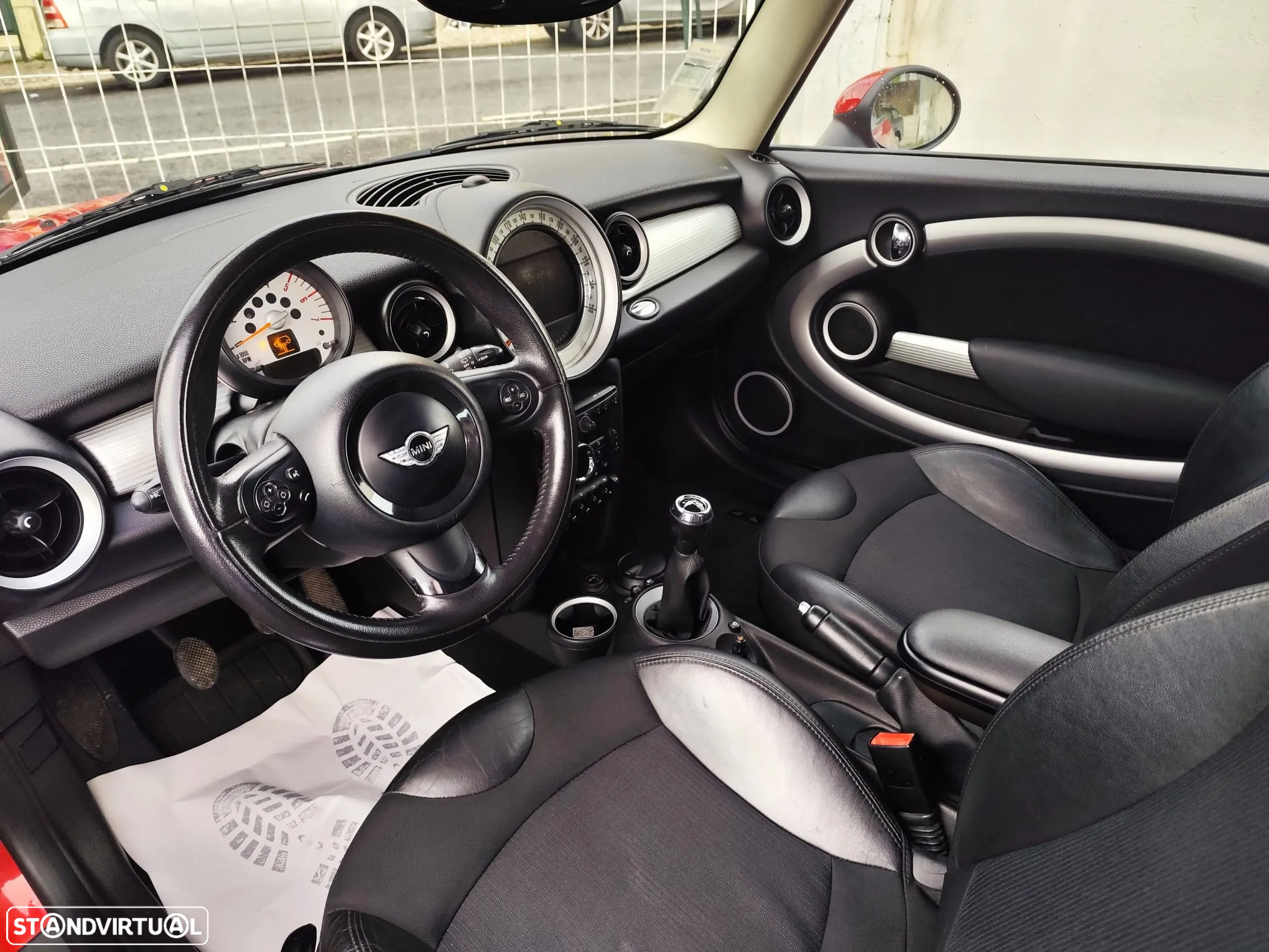 MINI 3 Portas Cooper D - 6