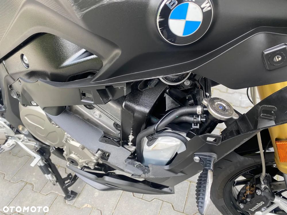 BMW XR - 11