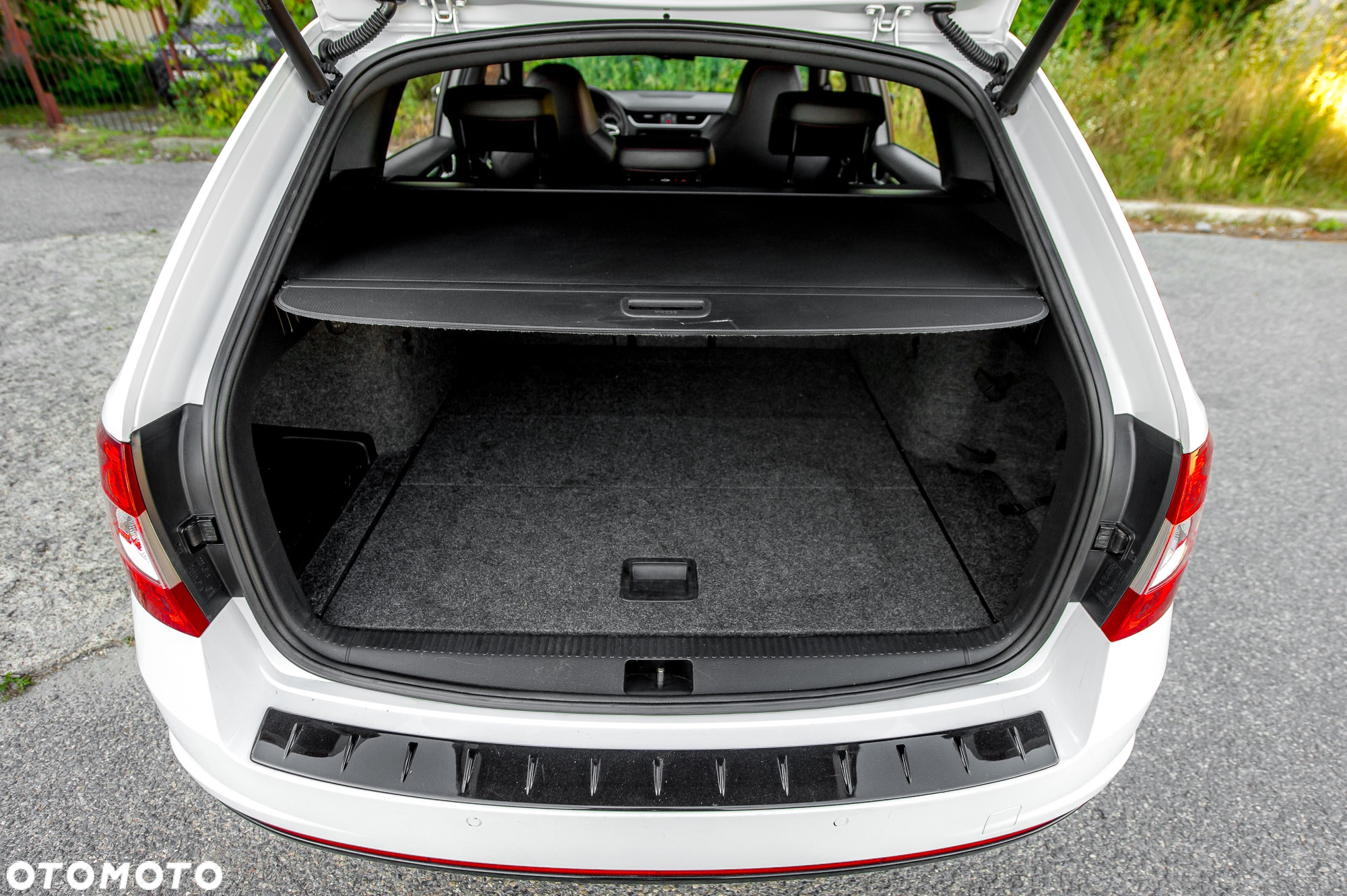 Skoda Octavia 2.0 TSI RS DSG - 36