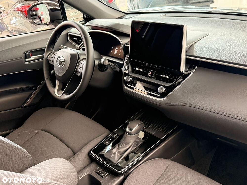 Toyota Corolla Cross - 6