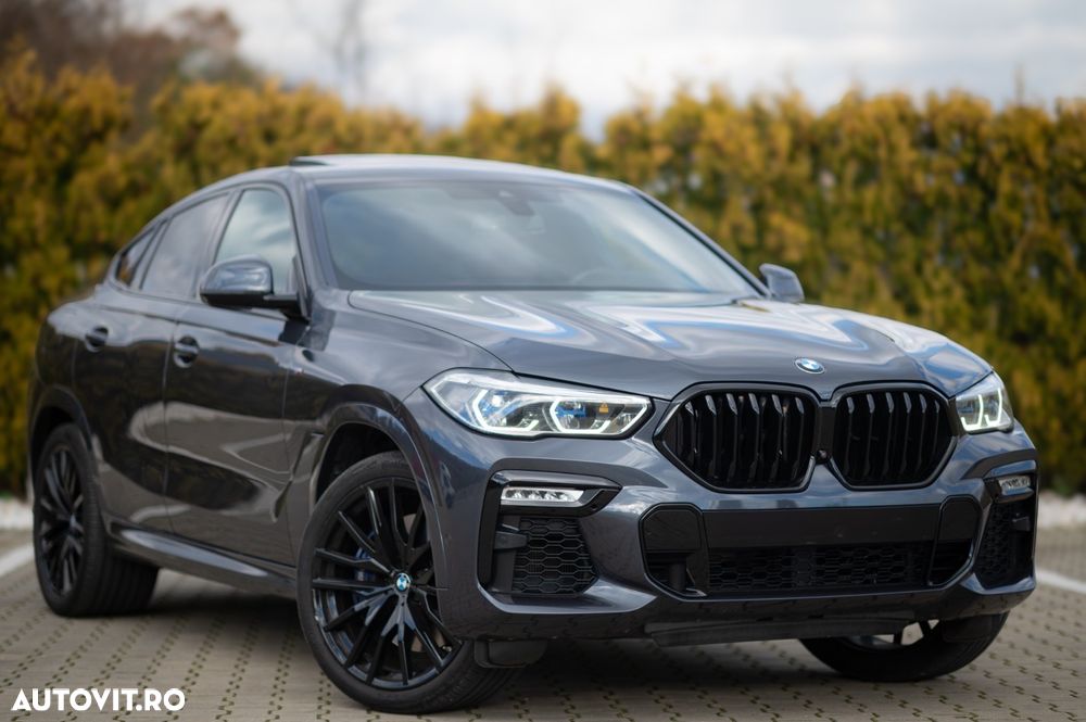 BMW X6 M M50i - 1
